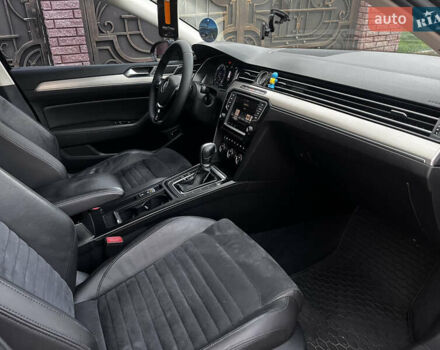 Черный Фольксваген Пассат, объемом двигателя 2 л и пробегом 265 тыс. км за 16900 $, фото 13 на Automoto.ua