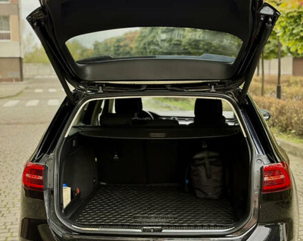 Черный Фольксваген Пассат, объемом двигателя 1.97 л и пробегом 205 тыс. км за 16600 $, фото 37 на Automoto.ua