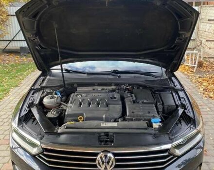 Черный Фольксваген Пассат, объемом двигателя 1.97 л и пробегом 277 тыс. км за 16000 $, фото 64 на Automoto.ua