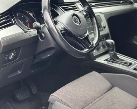 Черный Фольксваген Пассат, объемом двигателя 1.6 л и пробегом 250 тыс. км за 13500 $, фото 15 на Automoto.ua