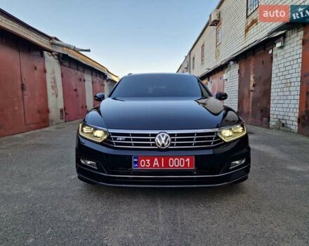 Фольксваген Пассат 2016 в Киеве на Automoto.ua Черный Фольксваген Пассат, объемом двигателя 2 л и пробегом 215 тыс. км за 19700 $, фото 10 на Automoto.ua