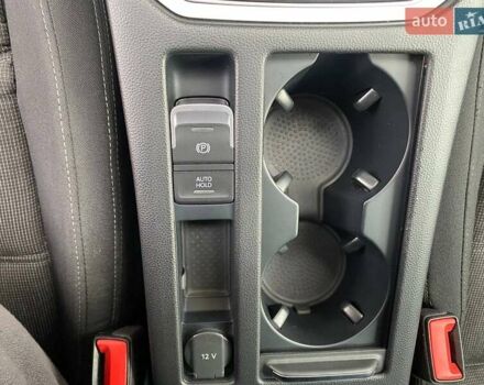 Черный Фольксваген Пассат, объемом двигателя 1.97 л и пробегом 277 тыс. км за 16000 $, фото 30 на Automoto.ua