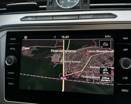 Черный Фольксваген Пассат, объемом двигателя 1.6 л и пробегом 256 тыс. км за 15000 $, фото 55 на Automoto.ua