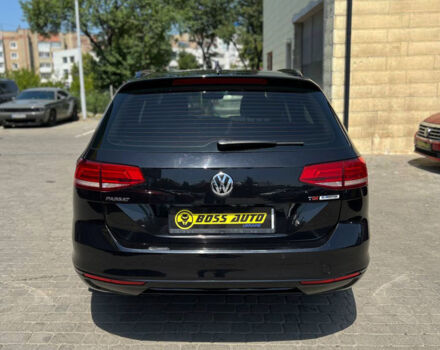 Чорний Фольксваген Пассат, об'ємом двигуна 1.6 л та пробігом 226 тис. км за 14300 $, фото 3 на Automoto.ua