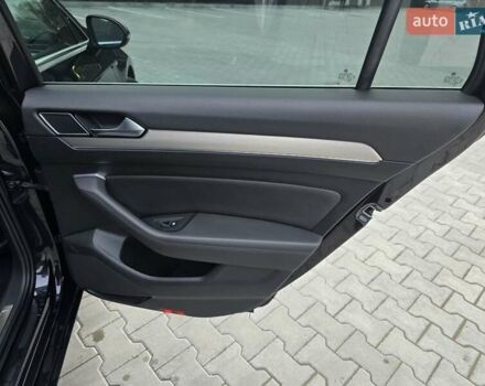 Чорний Фольксваген Пассат, об'ємом двигуна 1.97 л та пробігом 246 тис. км за 15900 $, фото 33 на Automoto.ua