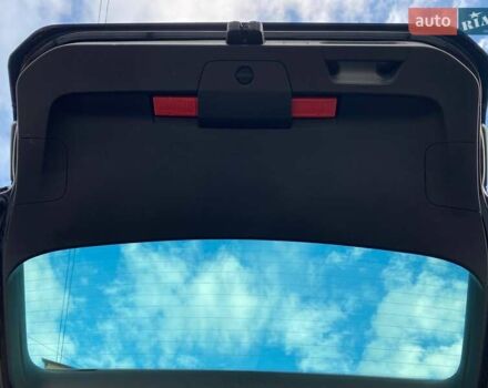 Черный Фольксваген Пассат, объемом двигателя 1.97 л и пробегом 277 тыс. км за 16000 $, фото 15 на Automoto.ua