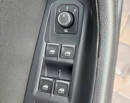 Чорний Фольксваген Пассат, об'ємом двигуна 1.97 л та пробігом 319 тис. км за 13999 $, фото 33 на Automoto.ua