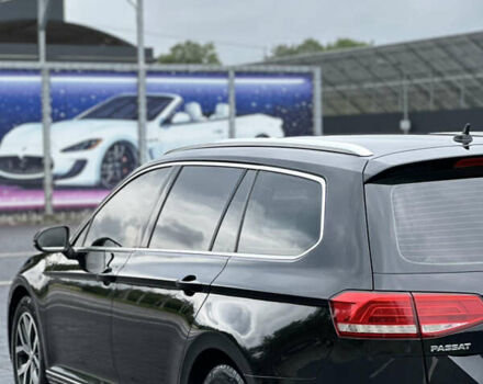 Черный Фольксваген Пассат, объемом двигателя 1.6 л и пробегом 250 тыс. км за 13500 $, фото 2 на Automoto.ua