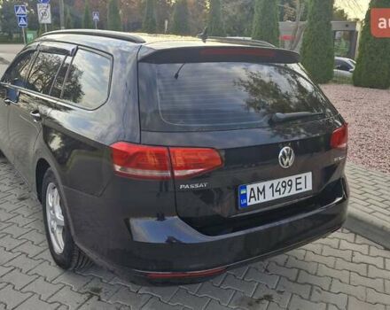 Черный Фольксваген Пассат, объемом двигателя 1.6 л и пробегом 267 тыс. км за 13000 $, фото 4 на Automoto.ua