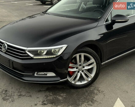 Чорний Фольксваген Пассат, об'ємом двигуна 2 л та пробігом 260 тис. км за 16700 $, фото 3 на Automoto.ua