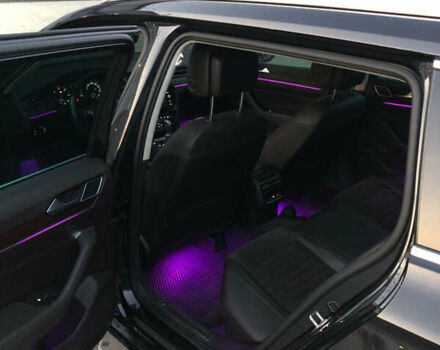 Черный Фольксваген Пассат, объемом двигателя 1.97 л и пробегом 300 тыс. км за 15650 $, фото 12 на Automoto.ua