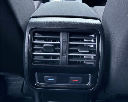 Черный Фольксваген Пассат, объемом двигателя 1.97 л и пробегом 327 тыс. км за 13000 $, фото 12 на Automoto.ua