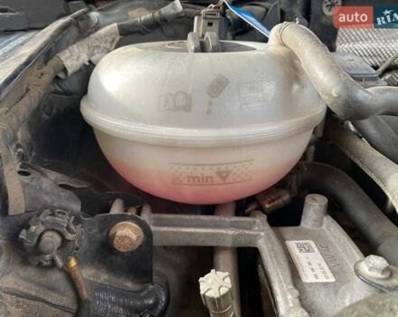 Черный Фольксваген Пассат, объемом двигателя 1.97 л и пробегом 277 тыс. км за 16000 $, фото 68 на Automoto.ua