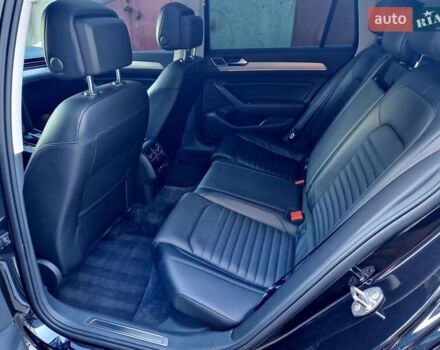 Фольксваген Пассат 2016 в Киеве на Automoto.ua Черный Фольксваген Пассат, объемом двигателя 2 л и пробегом 215 тыс. км за 19700 $, фото 44 на Automoto.ua