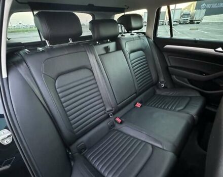 Черный Фольксваген Пассат, объемом двигателя 1.6 л и пробегом 195 тыс. км за 16000 $, фото 16 на Automoto.ua