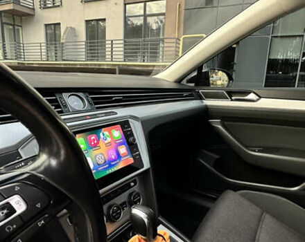 Черный Фольксваген Пассат, объемом двигателя 1.6 л и пробегом 256 тыс. км за 15000 $, фото 40 на Automoto.ua