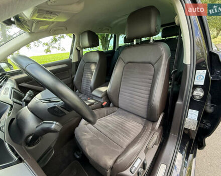 Черный Фольксваген Пассат, объемом двигателя 1.97 л и пробегом 243 тыс. км за 17800 $, фото 7 на Automoto.ua