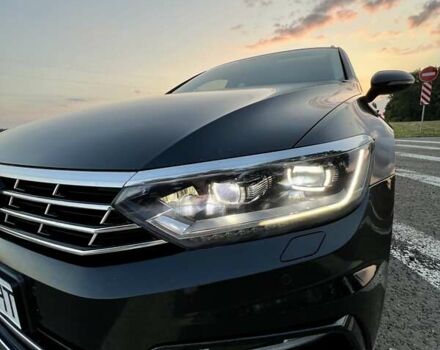 Черный Фольксваген Пассат, объемом двигателя 1.97 л и пробегом 370 тыс. км за 15500 $, фото 61 на Automoto.ua