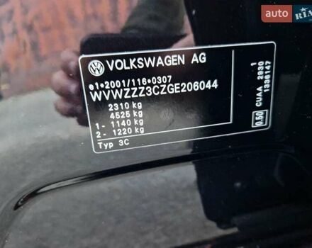 Фольксваген Пассат 2016 в Киеве на Automoto.ua Черный Фольксваген Пассат, объемом двигателя 2 л и пробегом 215 тыс. км за 19700 $, фото 63 на Automoto.ua