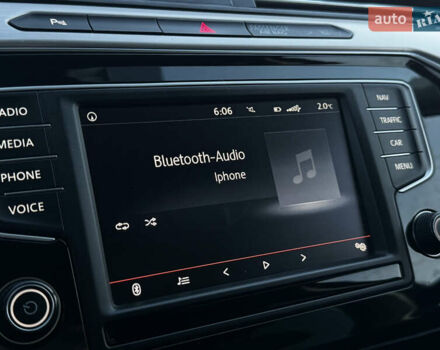 Чорний Фольксваген Пассат, об'ємом двигуна 1.97 л та пробігом 191 тис. км за 17000 $, фото 76 на Automoto.ua