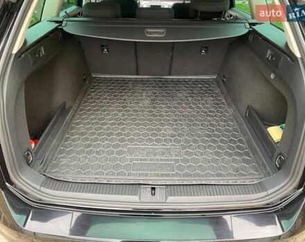 Черный Фольксваген Пассат, объемом двигателя 1.97 л и пробегом 277 тыс. км за 16000 $, фото 51 на Automoto.ua