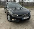 Черный Фольксваген Пассат, объемом двигателя 1.6 л и пробегом 230 тыс. км за 15000 $, фото 1 на Automoto.ua