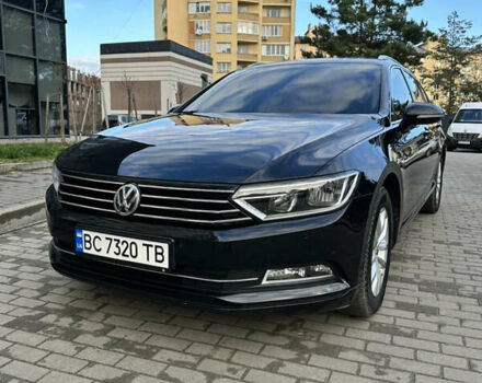 Черный Фольксваген Пассат, объемом двигателя 1.6 л и пробегом 256 тыс. км за 15000 $, фото 2 на Automoto.ua