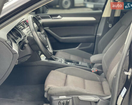 Чорний Фольксваген Пассат, об'ємом двигуна 1.6 л та пробігом 264 тис. км за 13200 $, фото 12 на Automoto.ua