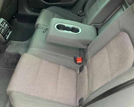 Черный Фольксваген Пассат, объемом двигателя 1.97 л и пробегом 277 тыс. км за 16000 $, фото 42 на Automoto.ua