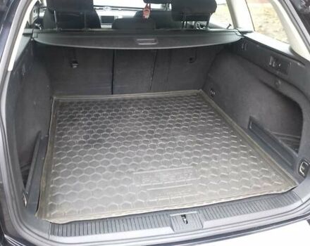 Черный Фольксваген Пассат, объемом двигателя 2 л и пробегом 346 тыс. км за 14800 $, фото 28 на Automoto.ua