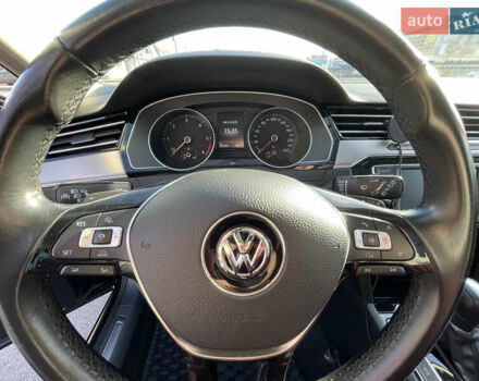 Черный Фольксваген Пассат, объемом двигателя 1.97 л и пробегом 300 тыс. км за 16500 $, фото 8 на Automoto.ua