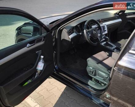 Черный Фольксваген Пассат, объемом двигателя 1.6 л и пробегом 294 тыс. км за 13200 $, фото 15 на Automoto.ua