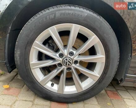 Черный Фольксваген Пассат, объемом двигателя 1.97 л и пробегом 277 тыс. км за 16000 $, фото 62 на Automoto.ua