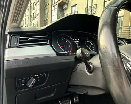 Черный Фольксваген Пассат, объемом двигателя 1.6 л и пробегом 256 тыс. км за 15000 $, фото 37 на Automoto.ua
