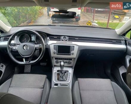 Черный Фольксваген Пассат, объемом двигателя 1.97 л и пробегом 277 тыс. км за 16000 $, фото 16 на Automoto.ua