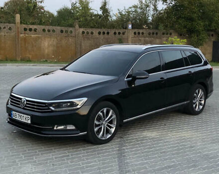 Черный Фольксваген Пассат, объемом двигателя 1.97 л и пробегом 300 тыс. км за 15650 $, фото 1 на Automoto.ua