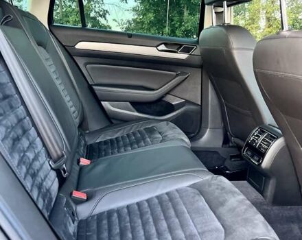 Черный Фольксваген Пассат, объемом двигателя 1.97 л и пробегом 370 тыс. км за 15500 $, фото 44 на Automoto.ua