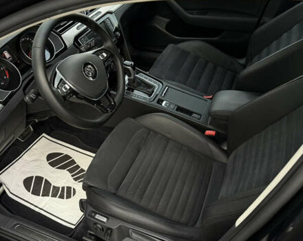 Чорний Фольксваген Пассат, об'ємом двигуна 2 л та пробігом 260 тис. км за 16700 $, фото 54 на Automoto.ua