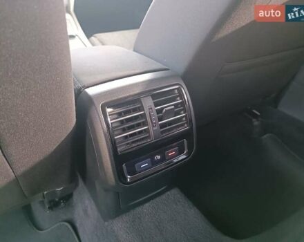 Черный Фольксваген Пассат, объемом двигателя 2 л и пробегом 240 тыс. км за 16499 $, фото 20 на Automoto.ua