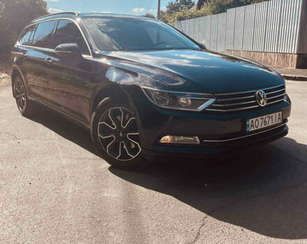 Черный Фольксваген Пассат, объемом двигателя 1.6 л и пробегом 307 тыс. км за 13350 $, фото 8 на Automoto.ua