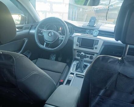 Черный Фольксваген Пассат, объемом двигателя 2 л и пробегом 257 тыс. км за 12800 $, фото 10 на Automoto.ua