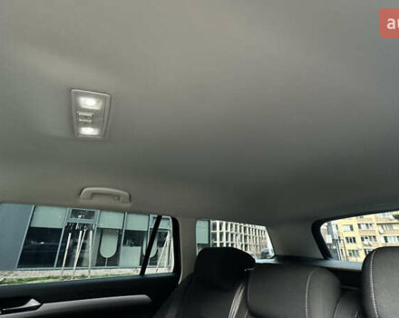 Черный Фольксваген Пассат, объемом двигателя 1.6 л и пробегом 256 тыс. км за 15000 $, фото 48 на Automoto.ua