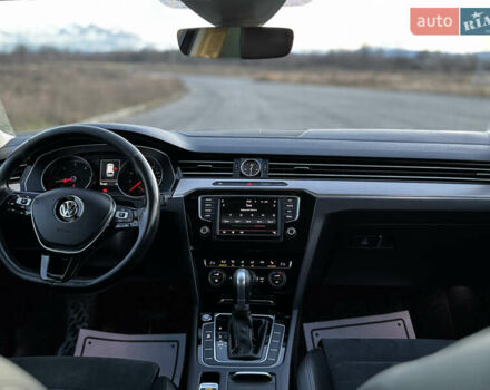 Чорний Фольксваген Пассат, об'ємом двигуна 1.97 л та пробігом 191 тис. км за 17000 $, фото 64 на Automoto.ua