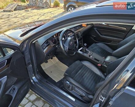 Черный Фольксваген Пассат, объемом двигателя 1.97 л и пробегом 289 тыс. км за 14400 $, фото 46 на Automoto.ua