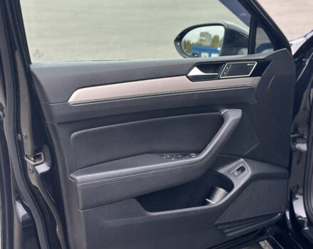 Чорний Фольксваген Пассат, об'ємом двигуна 1.97 л та пробігом 350 тис. км за 16500 $, фото 12 на Automoto.ua