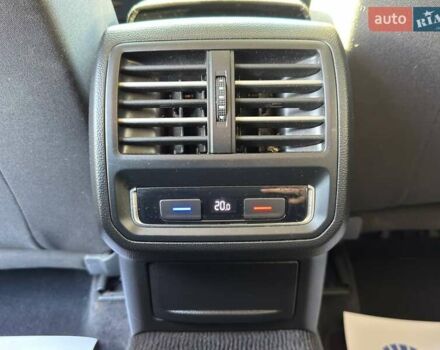 Черный Фольксваген Пассат, объемом двигателя 1.6 л и пробегом 250 тыс. км за 14300 $, фото 15 на Automoto.ua