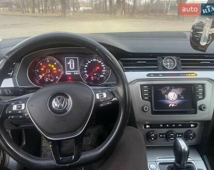 Черный Фольксваген Пассат, объемом двигателя 1.6 л и пробегом 230 тыс. км за 15000 $, фото 16 на Automoto.ua