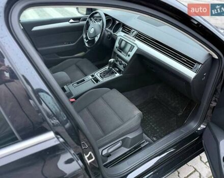 Черный Фольксваген Пассат, объемом двигателя 1.97 л и пробегом 251 тыс. км за 15500 $, фото 5 на Automoto.ua