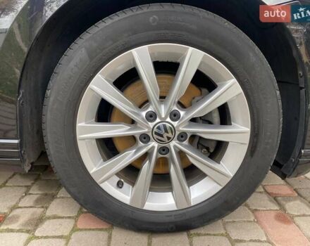 Черный Фольксваген Пассат, объемом двигателя 1.97 л и пробегом 277 тыс. км за 16000 $, фото 60 на Automoto.ua