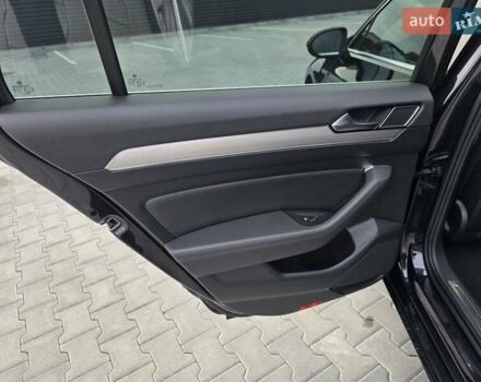 Чорний Фольксваген Пассат, об'ємом двигуна 1.97 л та пробігом 246 тис. км за 15900 $, фото 24 на Automoto.ua